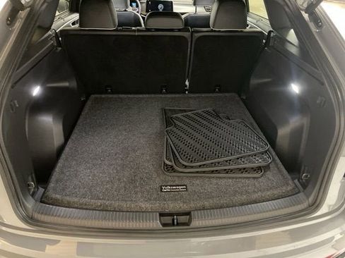 Certified 2024 Volkswagen Atlas Cross Sport SEL Premium R-Line AWD/4WD image 11