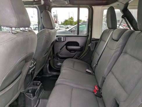 Used 2023 Jeep Wrangler Unlimited Sport AWD/4WD image 15