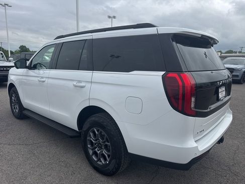 Used 2025 Ford Expedition Active AWD/4WD image 22