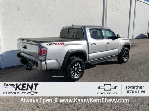Used 2021 Toyota Tacoma TRD Off-Road w/ Technology Package image 4