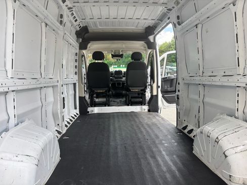 Used 2022 RAM ProMaster 2500 FWD image 38