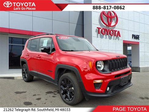 Used 2023 Jeep Renegade Altitude w/ Sun/Sound Group image 1