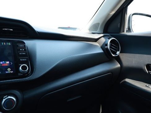 Used 2023 Nissan Kicks SV FWD image 23