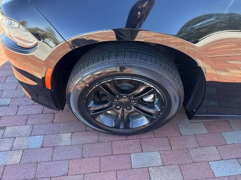 Used 2022 Dodge Charger SXT RWD image 10