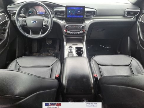 Used 2020 Ford Explorer XLT w/ Equipment Group 202A image 11