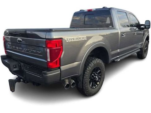 Used 2021 Ford F250 Lariat AWD/4WD image 4