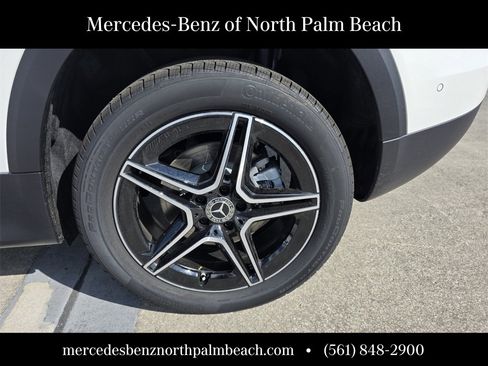 New 2026 Mercedes-Benz GLB 250 image 6