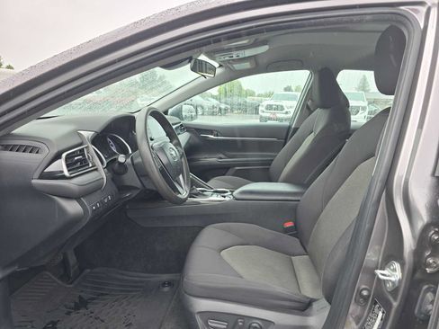 Used 2022 Toyota Camry LE FWD image 20