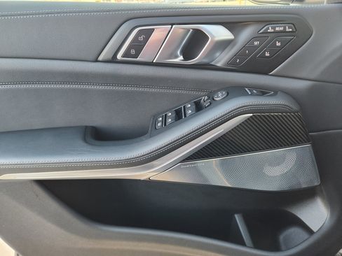 Used 2026 BMW X7 M60i image 23