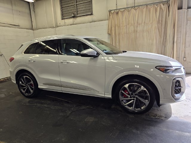 New 2026 Audi SQ5 Premium Plus AWD/4WD image 5