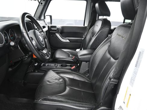 Used 2016 Jeep Wrangler Unlimited Sahara w/ Trailer Tow Group image 10