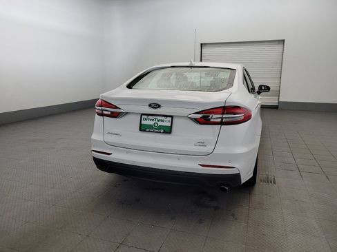 Used 2020 Ford Fusion SE FWD image 7