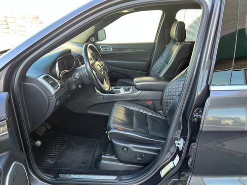 Used 2019 Jeep Grand Cherokee Summit image 17