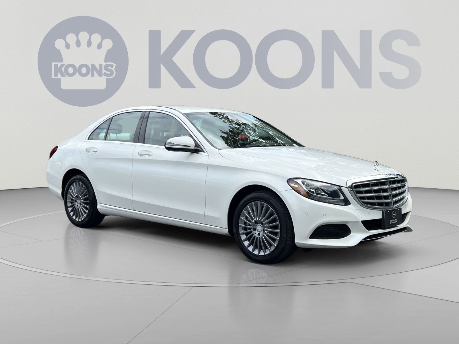 Used 2016 Mercedes-Benz C 300 4MATIC Sedan image 2