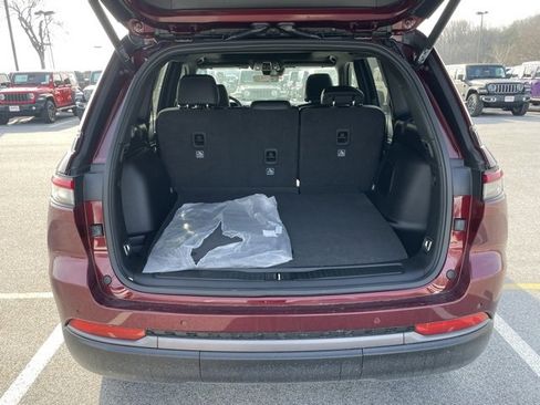 New 2026 Jeep Grand Cherokee Limited image 7