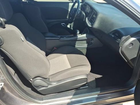 Used 2022 Dodge Challenger R/T RWD image 12
