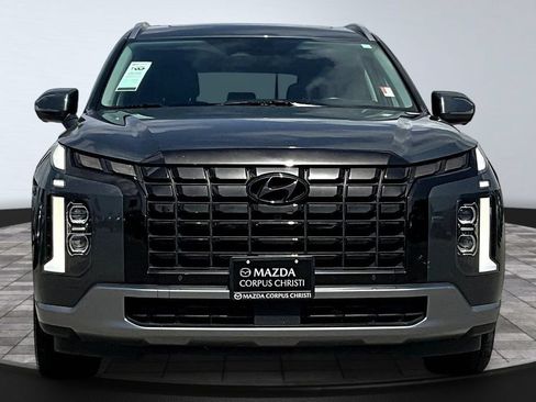 Used 2024 Hyundai Palisade SEL FWD image 3