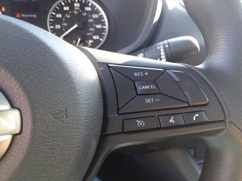 Used 2025 Nissan Sentra S image 24