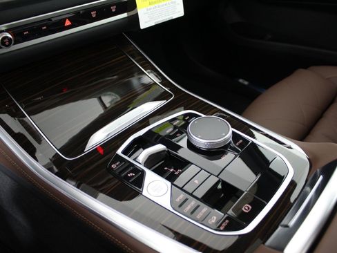 New 2026 BMW X5 xDrive40i w/ M Sport Package image 46