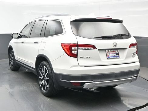 Certified 2022 Honda Pilot Touring image 4