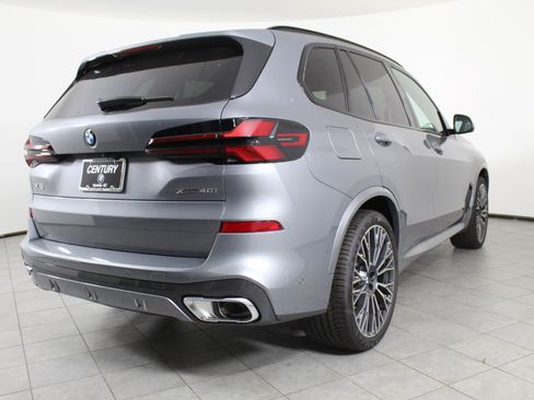 New 2026 BMW X5 xDrive40i w/ M Sport Package AWD/4WD image 9
