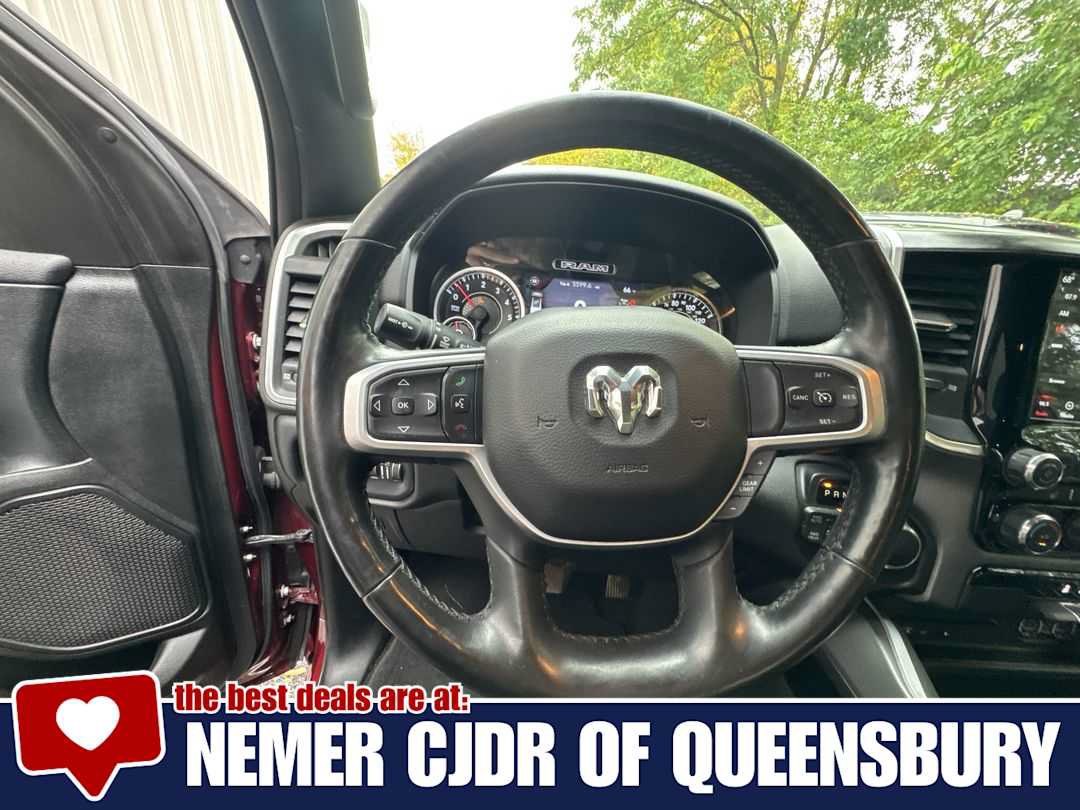 Used 2019 RAM 1500 Big Horn AWD/4WD image 14