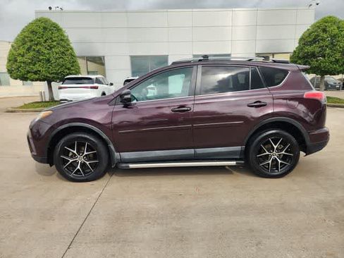 Used 2017 Toyota RAV4 SE w/ Power Extra Value Package FWD image 3