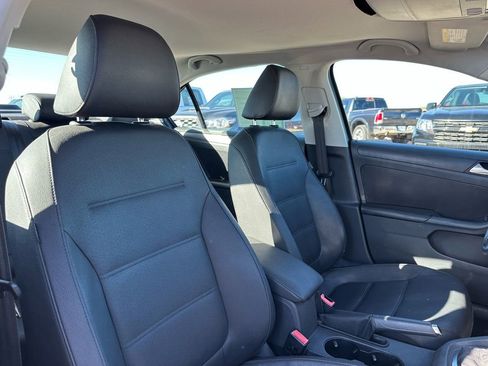 Used 2011 Volkswagen Jetta SE image 16