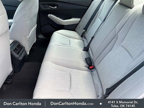 Used 2025 Honda Accord SE image 11