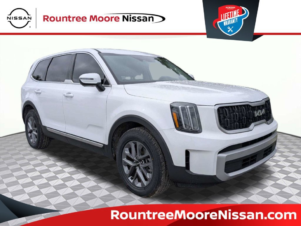 Used 2024 Kia Telluride LX FWD image 1