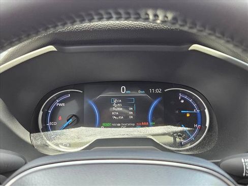 Used 2025 Toyota RAV4 SE AWD/4WD image 11