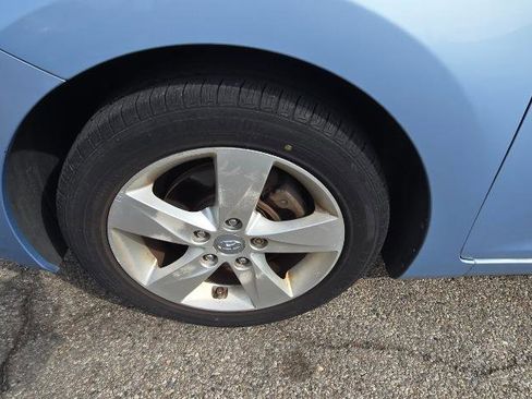 Used 2012 Hyundai Elantra GLS w/ Preferred Pkg 3 image 11