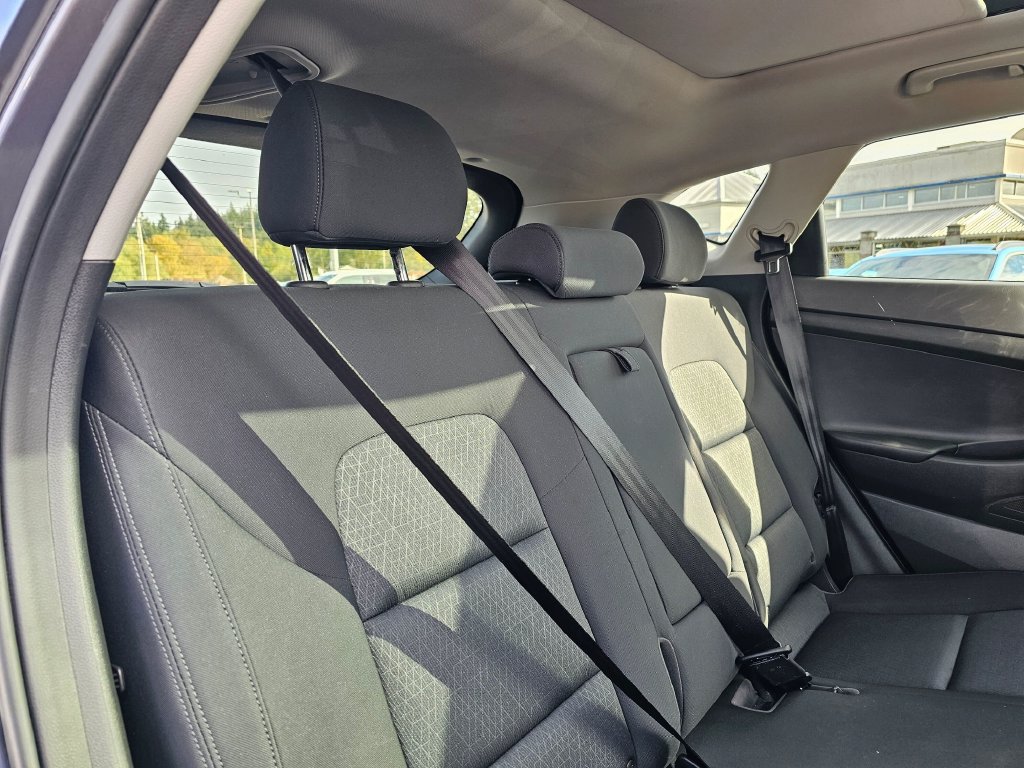 Used 2017 Hyundai Tucson Value AWD/4WD image 13