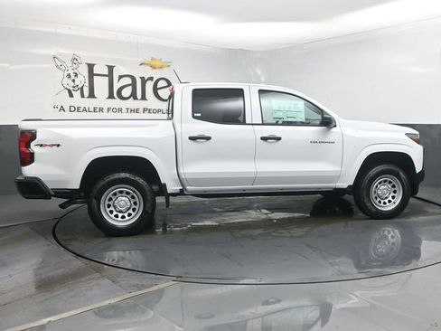 New 2026 Chevrolet Colorado W/T image 15