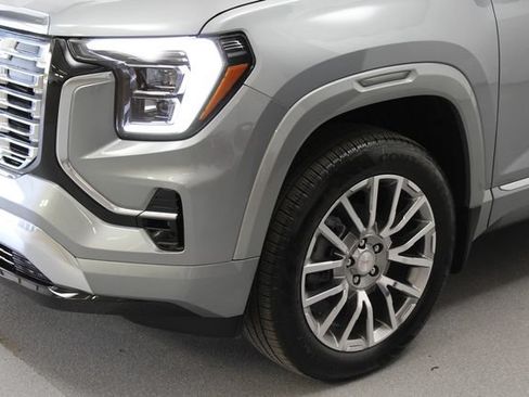 New 2026 GMC Terrain Denali AWD/4WD image 5