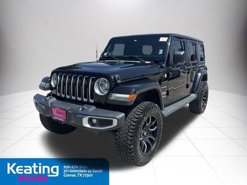 Used 2018 Jeep Wrangler Unlimited Sahara w/ LED Lighting Group AWD/4WD image 10