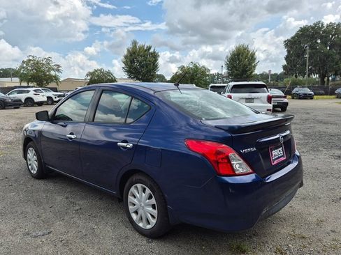 Used 2019 Nissan Versa SV FWD image 8