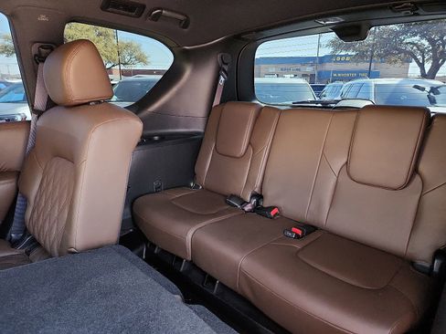 Used 2024 Nissan Armada Platinum w/ Cargo Package image 10