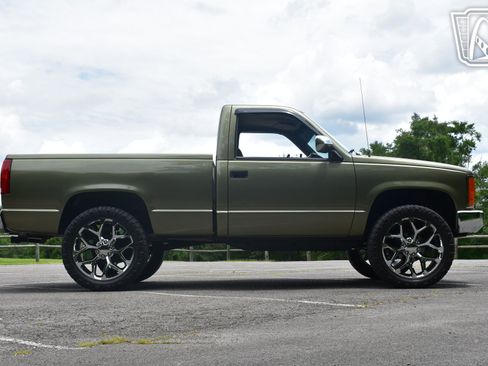 Used 1989 GMC Sierra 1500 4x4 Regular Cab image 32