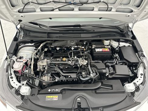 Certified 2024 Toyota Corolla LE image 33