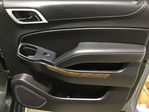 Used 2018 GMC Yukon XL Denali w/ Open Road Package AWD/4WD image 45