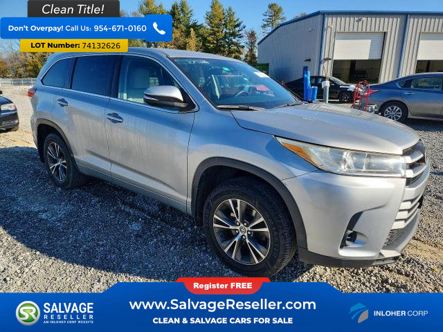 Used 2017 Toyota Highlander LE AWD/4WD image 5