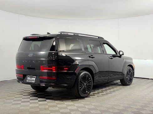 Used 2025 Hyundai Santa Fe Calligraphy image 5