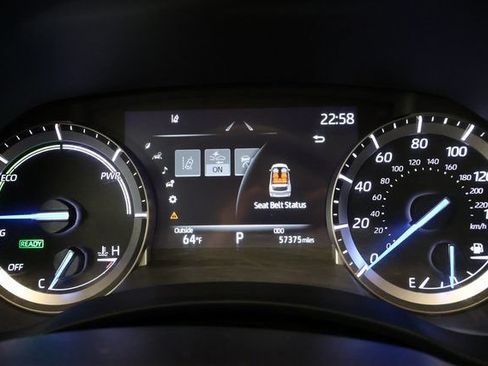 Used 2022 Toyota Highlander XLE AWD/4WD image 19