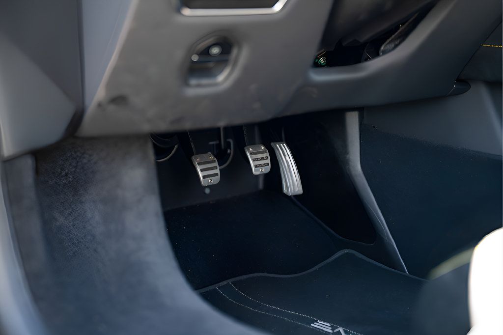 Used 2024 Lotus Emira First Edition RWD image 34