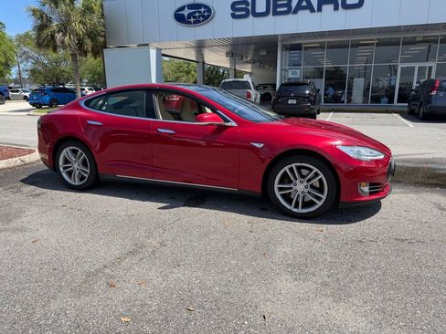 Used 2014 Tesla Model S RWD image 1