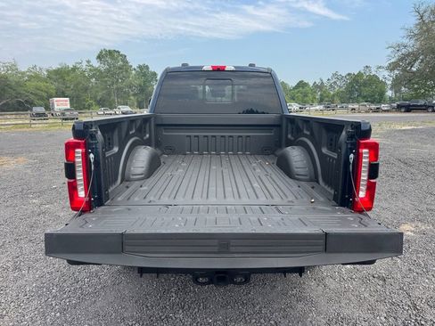 Certified 2024 Ford F250 Lariat w/ Lariat Ultimate Package AWD/4WD image 29