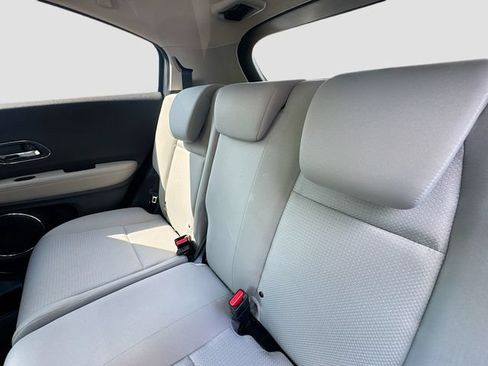 Used 2019 Honda HR-V EX image 20