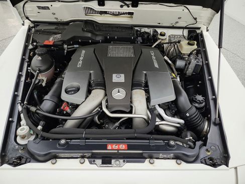 Used 2016 Mercedes-Benz G 63 AMG 4MATIC image 16