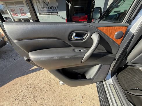 Used 2018 INFINITI QX80 4WD w/ Driver Assistance Package image 20